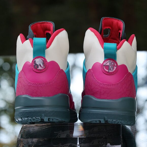 Jordan Spizike Winterized Coconut Milk - Picture 8 of 11